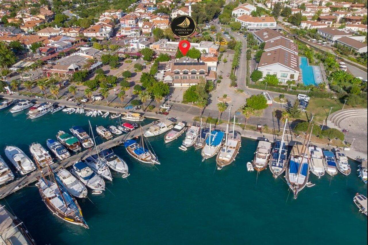 Hotel Marina Bay Goecek Екстериор снимка
