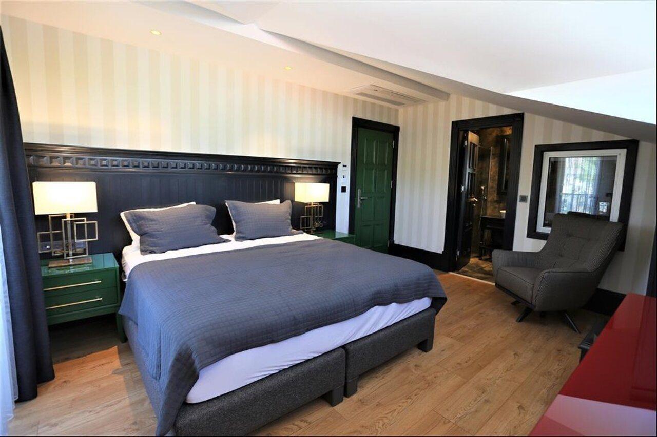 Hotel Marina Bay Goecek Екстериор снимка