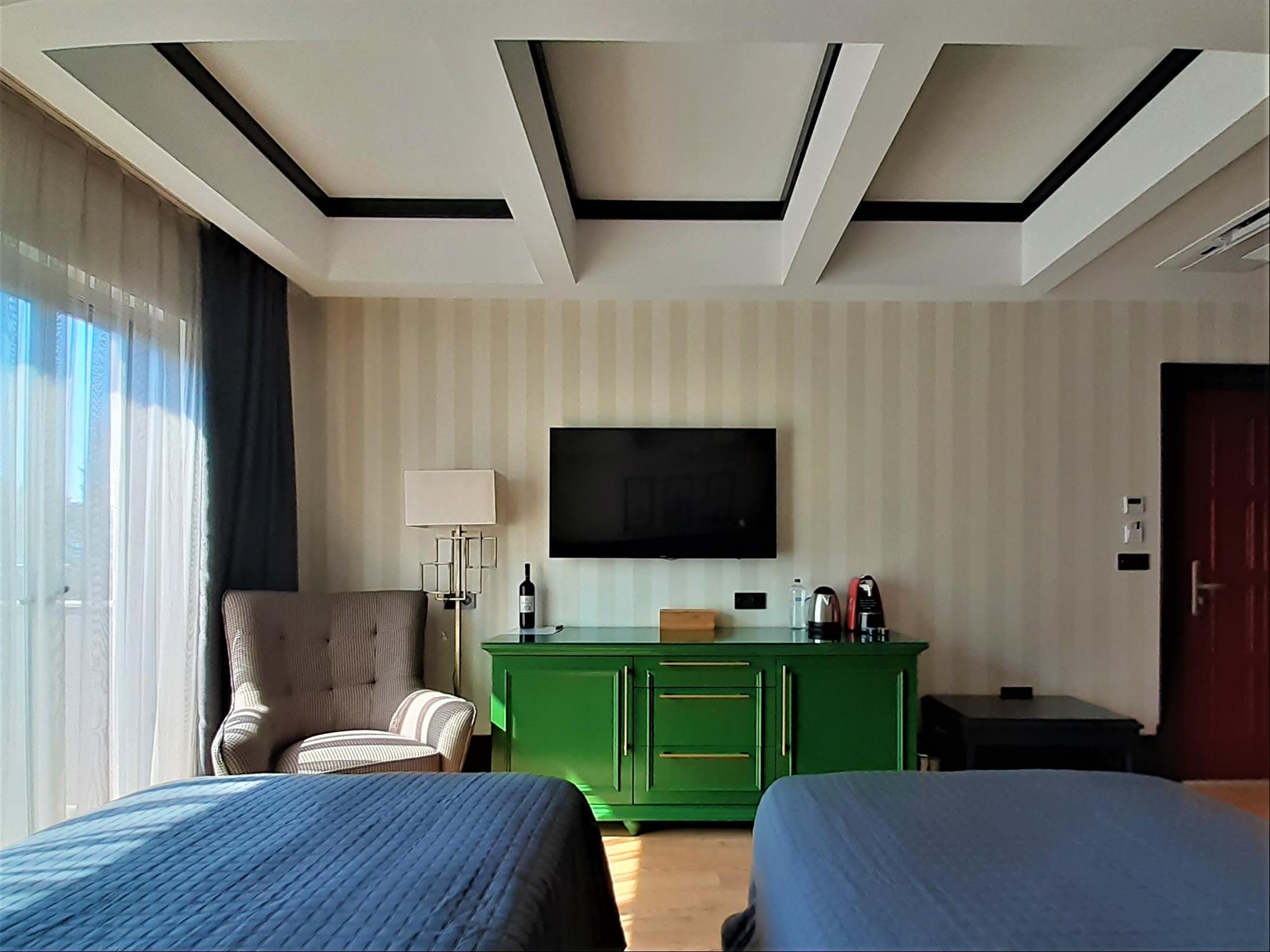 Hotel Marina Bay Goecek Екстериор снимка