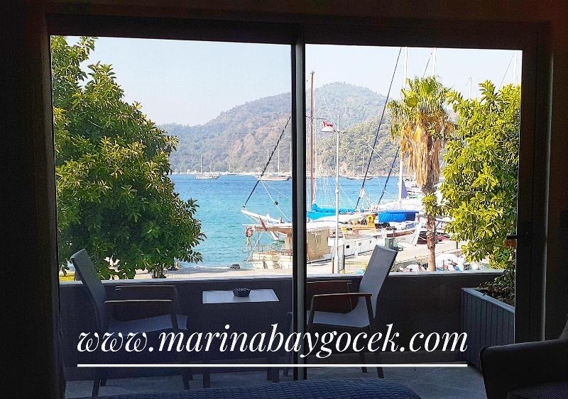 Hotel Marina Bay Goecek Екстериор снимка