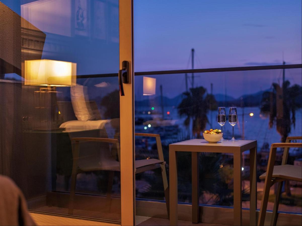 Hotel Marina Bay Goecek Екстериор снимка